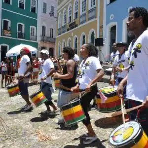 Tour Bahia Full Emotion - Olodum la rotta delle emozioni